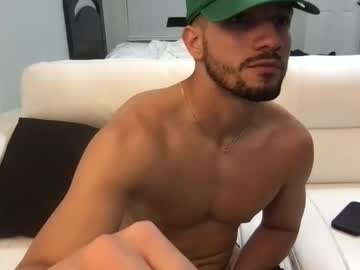 Jeanwhitebianco Chaturbate stream image from July 26, 2025