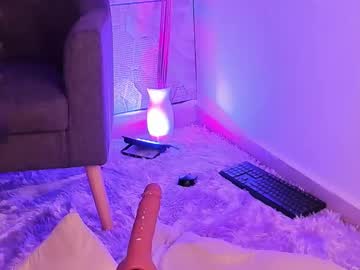 Imleana Chaturbate stream image from July 26, 2025