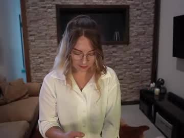 Scarlajade Chaturbate stream image from July 26, 2025