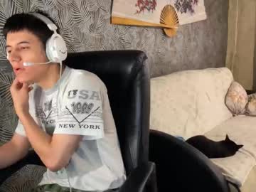 Vialeras Chaturbate stream image from July 26, 2025