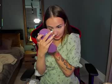 Straw_Juice Chaturbate stream image from July 26, 2025