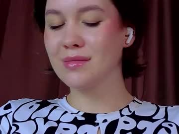 Katttymoon_ Chaturbate stream image from July 26, 2025