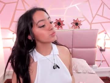 Laraa_Rous Chaturbate stream image from July 26, 2025