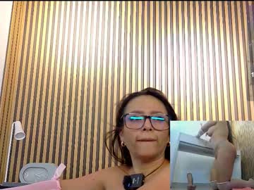 Lulu_072 Chaturbate stream image from July 26, 2025