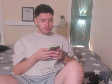 Martinelo_Rgz Chaturbate stream image from July 26, 2025