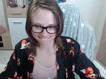 Ambersimard Chaturbate stream image from July 26, 2025