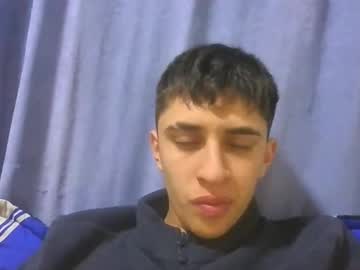 And668466 Chaturbate stream image from July 26, 2025