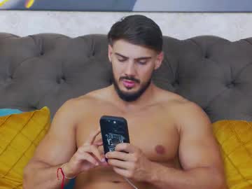 Dustinkeent Chaturbate stream image from July 26, 2025