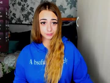 Weakness4u Chaturbate stream image from July 26, 2025