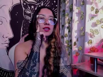 Roxxxanehanss Chaturbate stream image from July 26, 2025