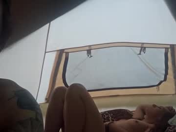Keliavitale Chaturbate stream image from July 26, 2025