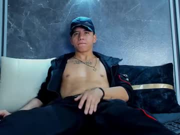 Sr_D_ Chaturbate stream image from July 26, 2025