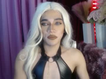 Urcumgirlasiants Chaturbate stream image from July 26, 2025