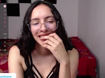 Miaportman Chaturbate stream image from July 26, 2025