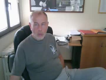Hanscooper Chaturbate stream image from July 26, 2025