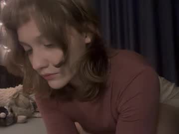 Angelpoly Chaturbate stream image from July 26, 2025