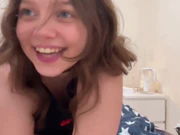 Dolldolor Chaturbate stream image from July 26, 2025