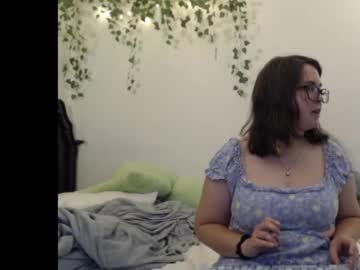 Rivet_Doe Chaturbate stream image from July 26, 2025