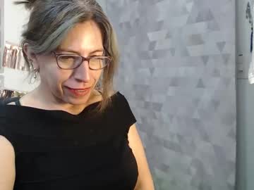 Mature_Hott1 Chaturbate stream image from July 26, 2025