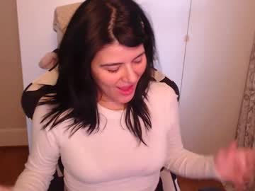 Cassiealvarez Chaturbate stream image from July 27, 2025