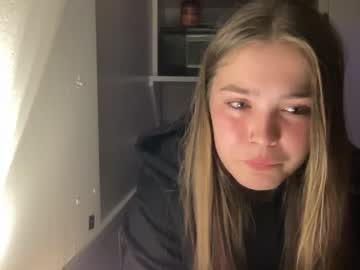 Lanelizzie348 Chaturbate stream image from July 27, 2025