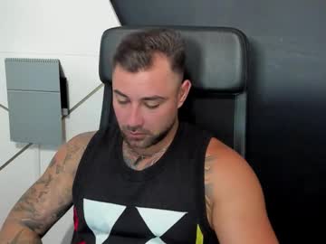 Duncanstones Chaturbate stream image from July 27, 2025