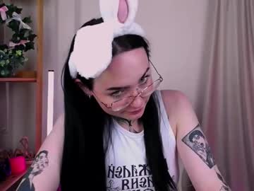 Molly_Kisss Chaturbate stream image from July 27, 2025