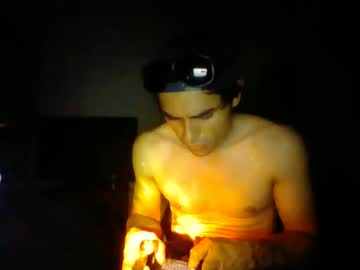 Skslsn Chaturbate stream image from July 27, 2025