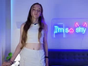 Kessy_Flouwers Chaturbate stream image from July 27, 2025