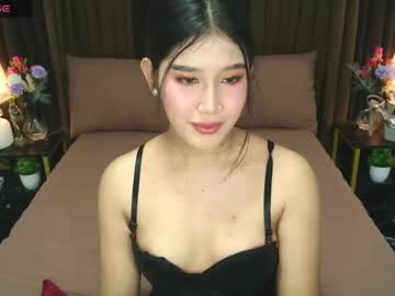 Kelsiehopets Chaturbate stream image from July 27, 2025