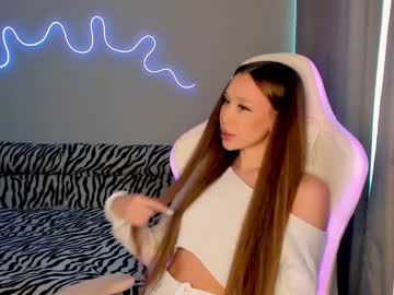 Neyrmina Chaturbate stream image from July 27, 2025