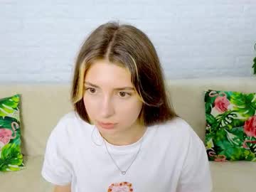 Cesolin Chaturbate stream image from July 27, 2025