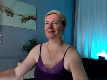 Nika_Smit Chaturbate stream image from July 27, 2025