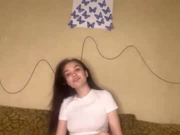 Tiffaneyolliver stream image from July 27, 2025