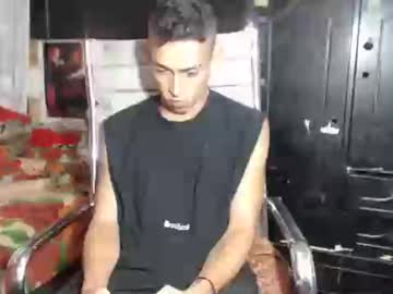 Sweetlatinakim Chaturbate stream image from July 27, 2025