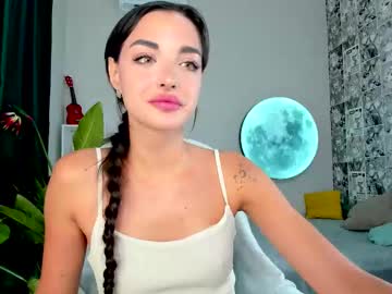 Adeleamber Chaturbate stream image from July 27, 2025