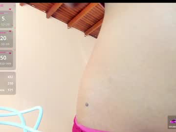 Chloemoon9 Chaturbate stream image from July 27, 2025