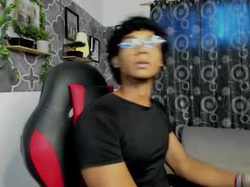 Kiran_Wolf Chaturbate stream image from July 27, 2025