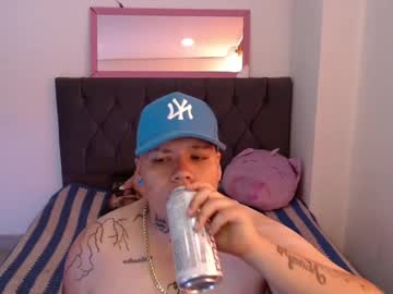 Yulandval Chaturbate stream image from July 27, 2025