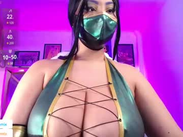Andrea_Bloomix Chaturbate stream image from July 27, 2025