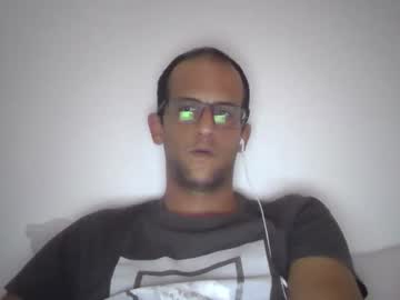 Bofber Chaturbate stream image from July 27, 2025