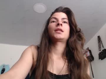 Mariel_Sins21 Chaturbate stream image from July 27, 2025