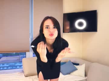 Murielschank Chaturbate stream image from July 27, 2025