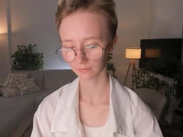 Valoriehennesy Chaturbate stream image from July 27, 2025
