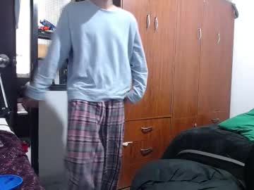 Esjrobles Chaturbate stream image from July 27, 2025