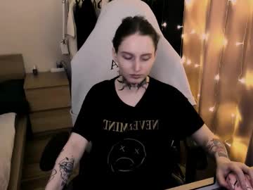 On_Yxxx Chaturbate stream image from July 27, 2025