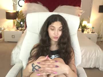 Babyflowerr Chaturbate stream image from July 27, 2025