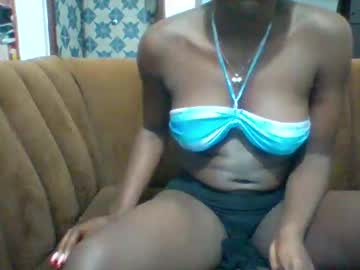 Queen_Mellaine Chaturbate stream image from July 27, 2025