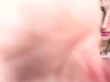 Blondebellaaa3 Chaturbate stream image from July 27, 2025