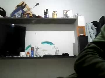 Drew643727 Chaturbate stream image from July 28, 2025